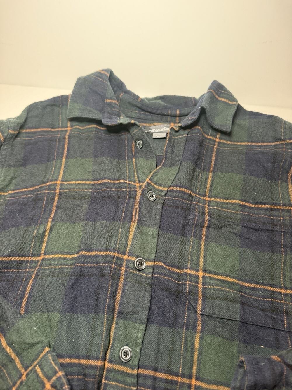 Eddie Bauer men’s Flannel Shirt Medium Fall Green Navy Orange Plaid Long Sleeve